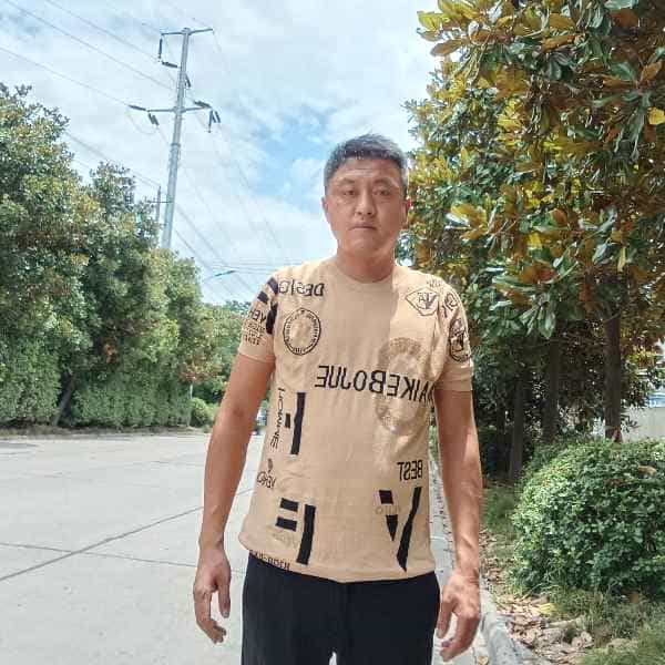 河南35岁单身帅哥真诚找对象-呼和浩特征婚相亲网