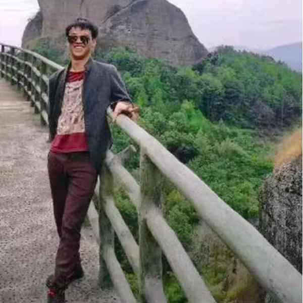 广东27岁单身帅哥真诚找对象-呼和浩特征婚相亲网