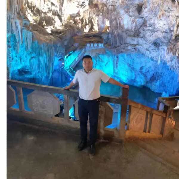 云南34岁单身帅哥真诚找对象-呼和浩特征婚相亲网