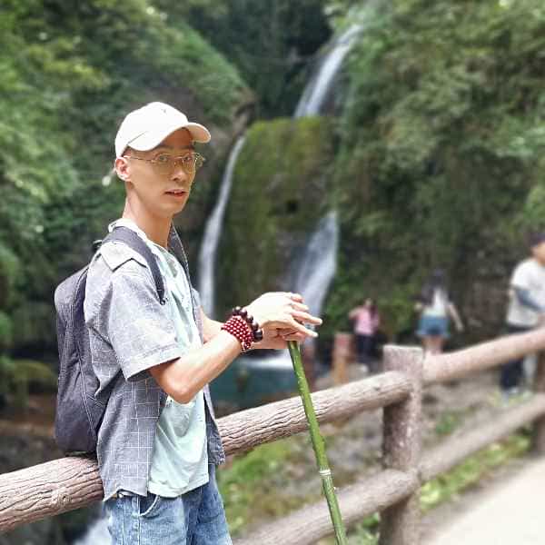 四川28岁单身帅哥真诚找对象-呼和浩特征婚相亲网
