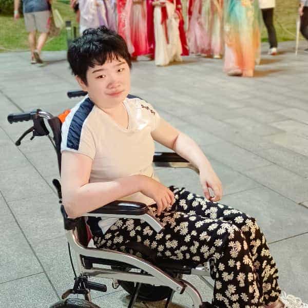 北京26岁单身美女真诚找对象-呼和浩特征婚相亲网