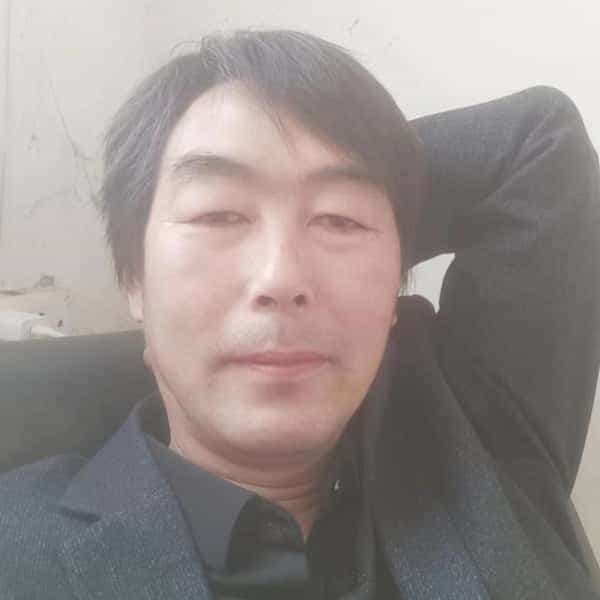 河南44岁单身帅哥真诚找对象-呼和浩特征婚相亲网