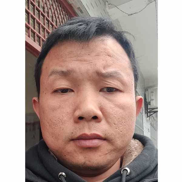 37岁岁陕西单身帅哥 - 呼和浩特吉缘网