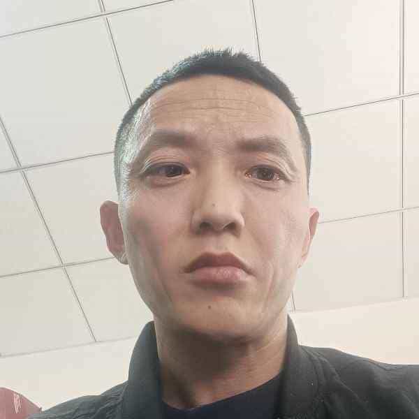 40岁岁四川单身帅哥 - 呼和浩特吉缘网