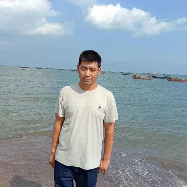 44岁岁辽宁单身帅哥 - 呼和浩特吉缘网