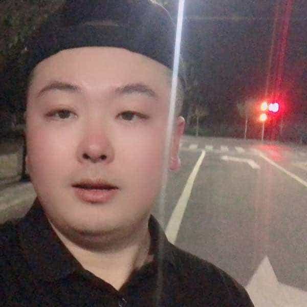 31岁岁辽宁单身帅哥 - 呼和浩特吉缘网