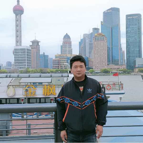 28岁岁云南单身帅哥 - 呼和浩特吉缘网