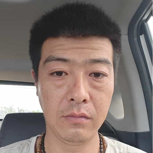 38岁岁河南单身帅哥 - 呼和浩特吉缘网