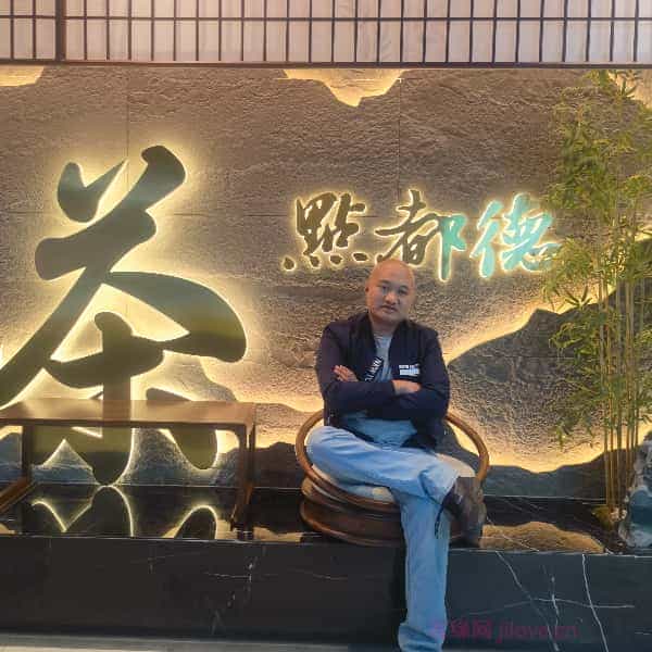 36岁岁广东单身帅哥 - 呼和浩特吉缘网