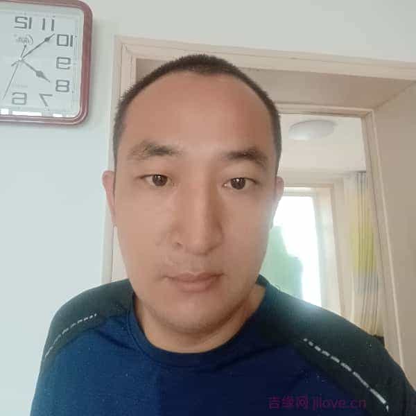 38岁岁山东单身帅哥 - 呼和浩特吉缘网